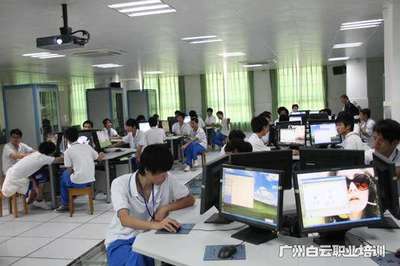 2012年廣州計算機網站推廣專業考證與就業難度分析